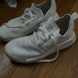 Adidas sneakers size 7.5